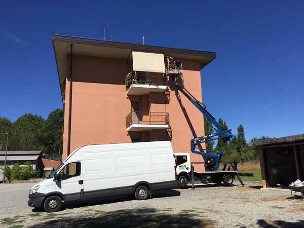 Isolamento casa. Insufflaggio muri perimetrali. Pontestura (AL).