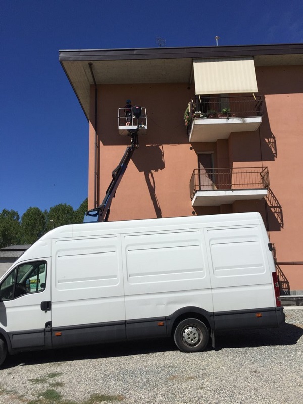 Isolamento casa. Insufflaggio muri perimetrali. Pontestura (AL).