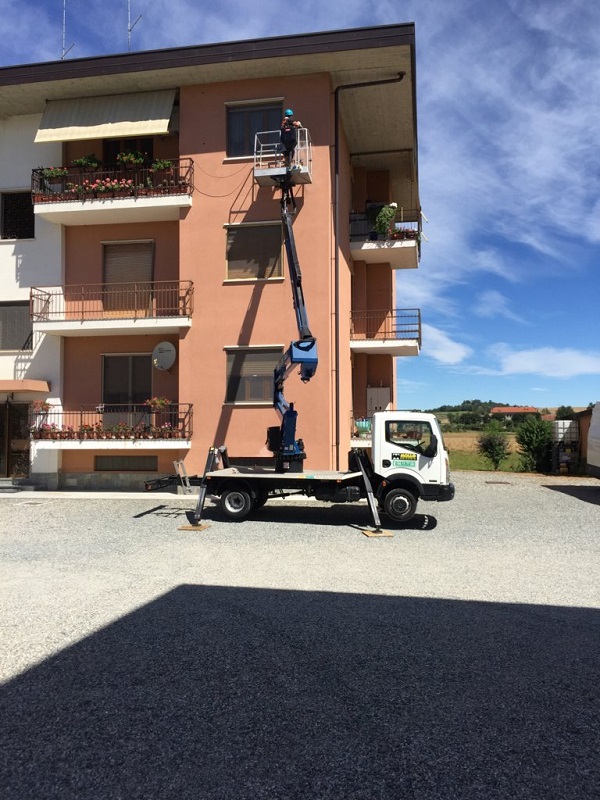 Isolamento casa. Insufflaggio muri perimetrali. Pontestura (AL).